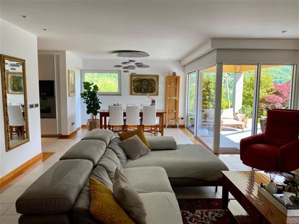 Lugaggia: Maison unifamiliale de 6 pièces