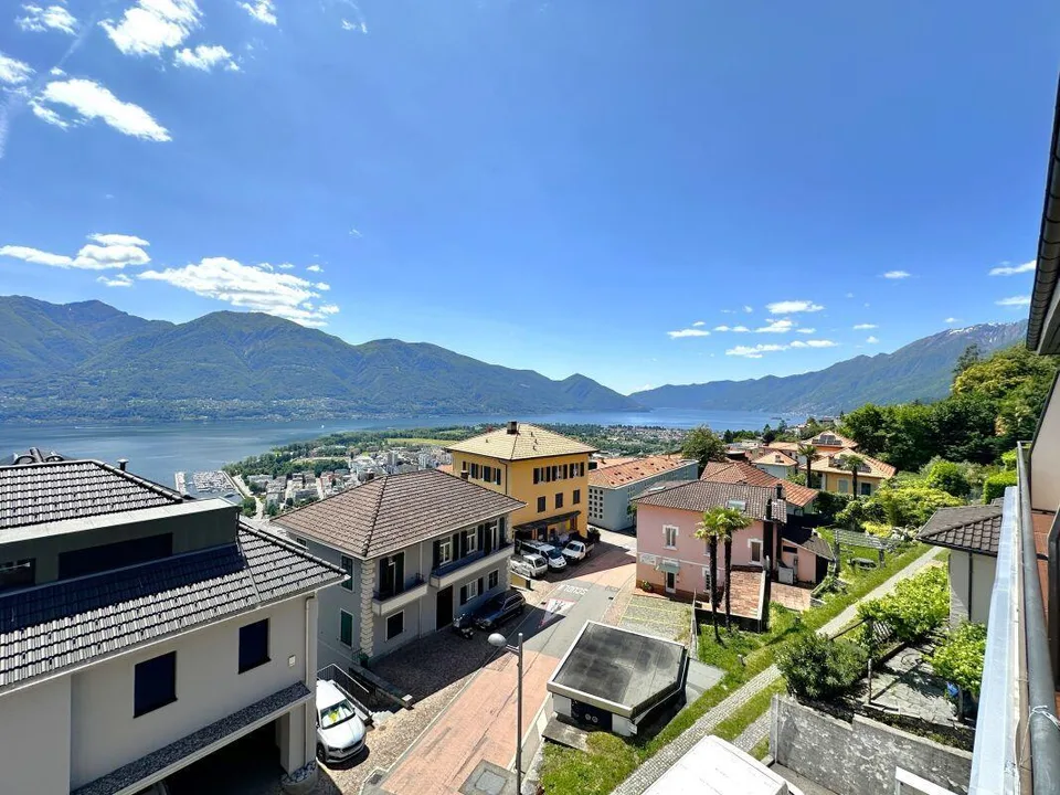 Appartamento con vista panoramica | Wohnung mit Panoramablick