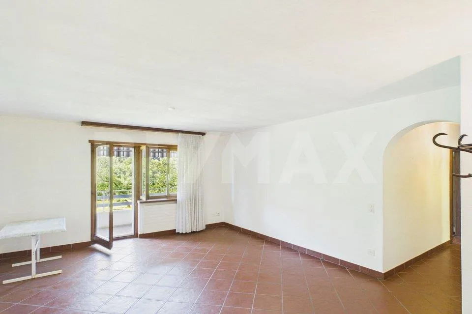 Casa unifamiliare con grottino duplex indipendente e ampio giardino