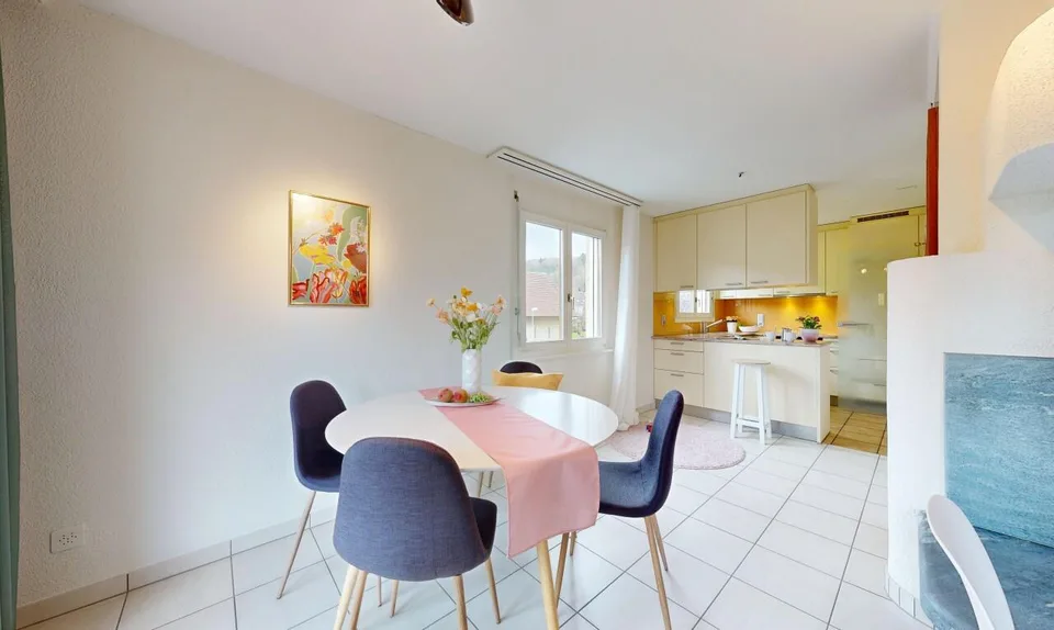 Lichtdurchflutete 5.5-Zimmer-Dachmaisonette mit Galerie und Balkon