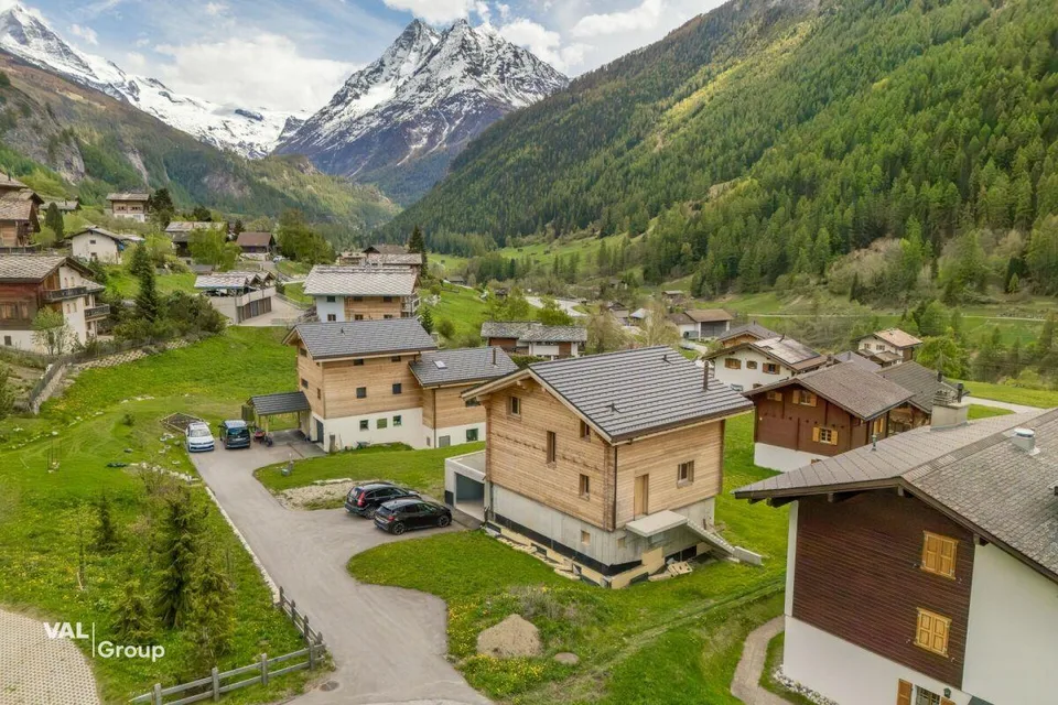 Chalet à personnaliser selon vos envies, emplacement exceptionnel