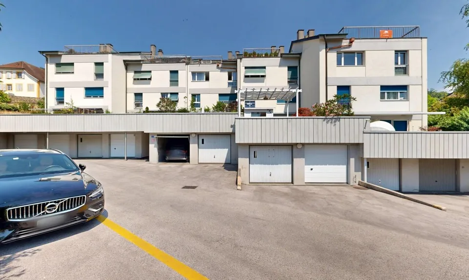 4.5-Zimmer-Attikawohnung von 123m² mit 37m² Terrasse und Panoramablick