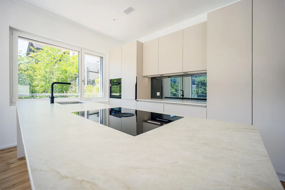 Nouvel appartement attique maisonnette terrasse exclusif dans un excellent emplacement à Nussbaumen – photo 8 sur 16