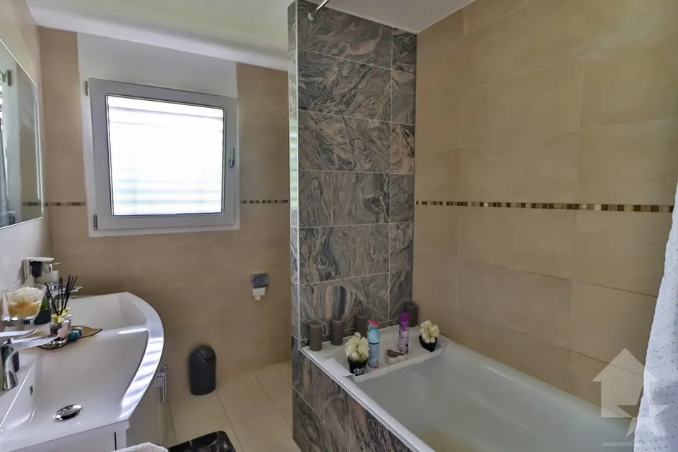 Belle villa composée de 2 appartements indépendants – photo 14 sur 14