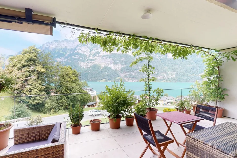 exklusives Wohnen mit traumhafter See- und Bergsicht