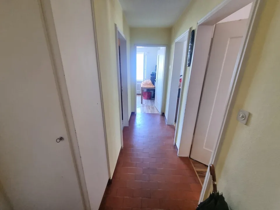 Gemütliche 3-Zimmerwohnung in Oftringen mit Parkplatz – Foto 7 von 7