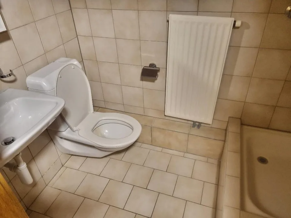 Geräumiges Zimmer mit Küche - mitten im Zentrum!