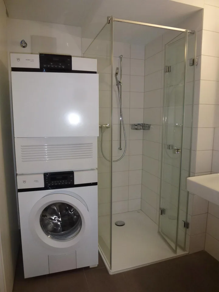 Moderne 2.5-Zimmerwohnung mit Charme – Foto 10 von 17