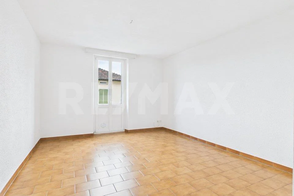 Appartement lumineux et spacieux de 4,5 pièces à Coldrerio