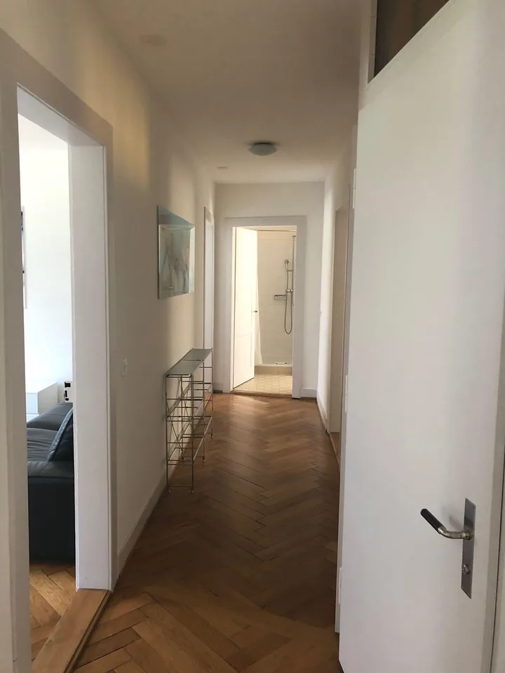 Appartement 4 pièces meublé avec balcon – photo 6 sur 8