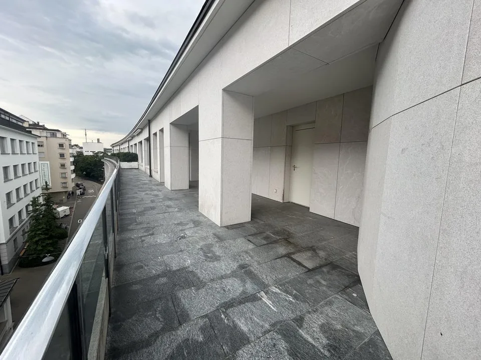 2.5-Zimmer-Attika-Wohnung im Zentrum von St. Gallen – Foto 9 von 10