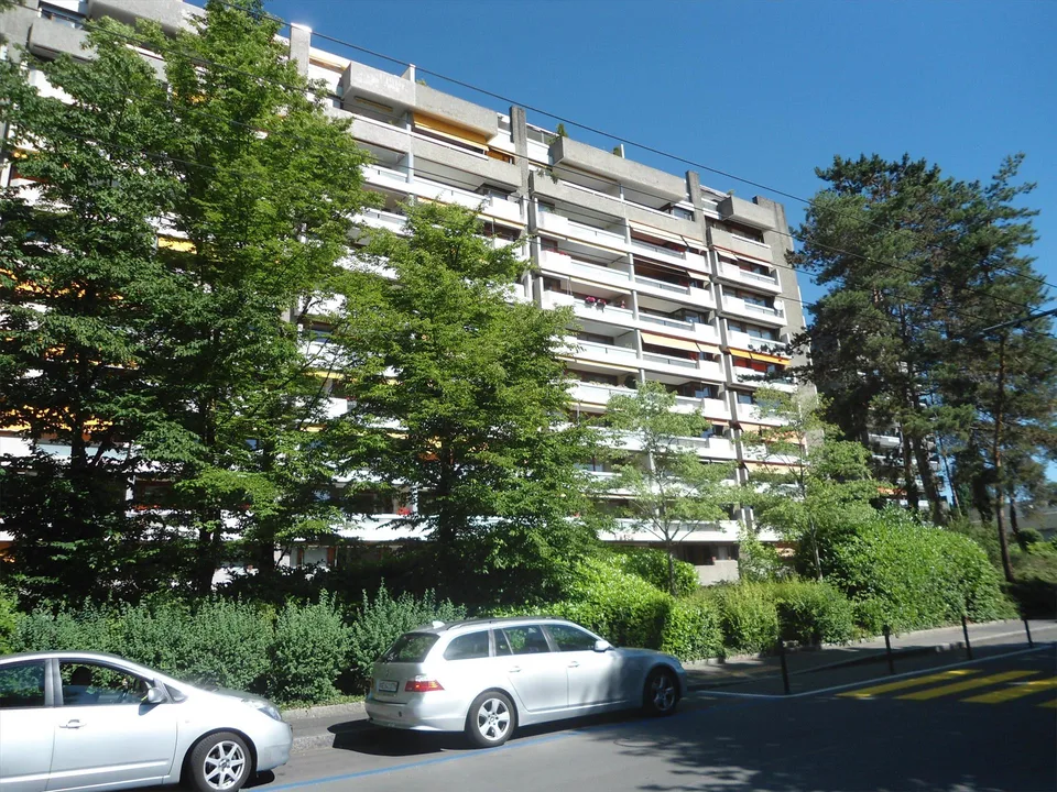 Splendide 9 pièces dans quartier résidentiel