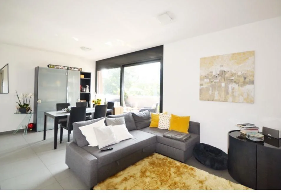 Lugano Breganzona, appartement 2,5 pièces moderne meublé à louer