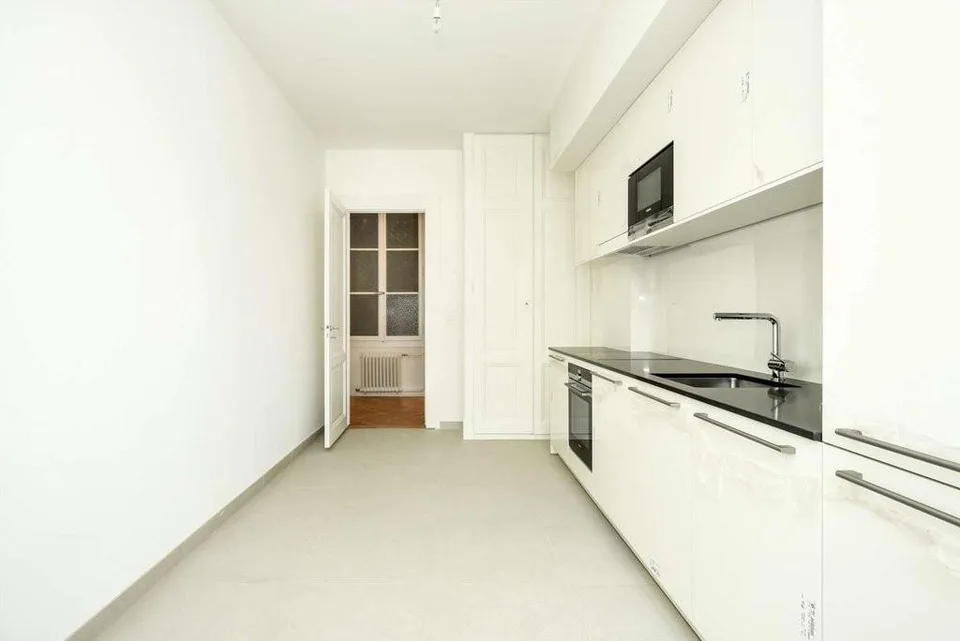 High-standard accommodation in the city center