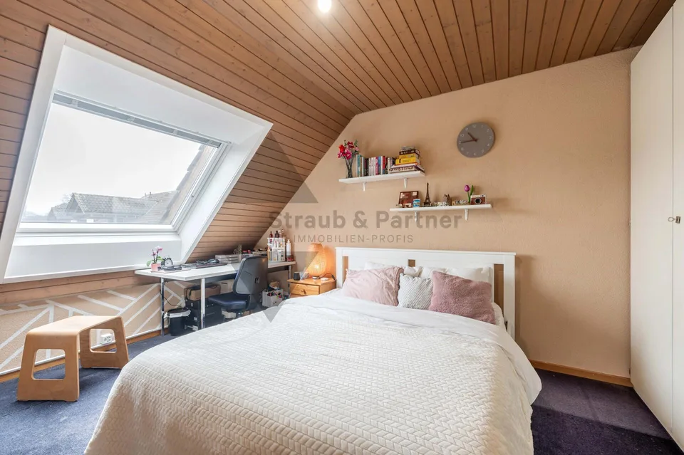 TROIS ÉTAGES. BEAUCOUP D'ESPACE. UNE MAISON AVEC DU CARACTÈRE. – photo 6 sur 11