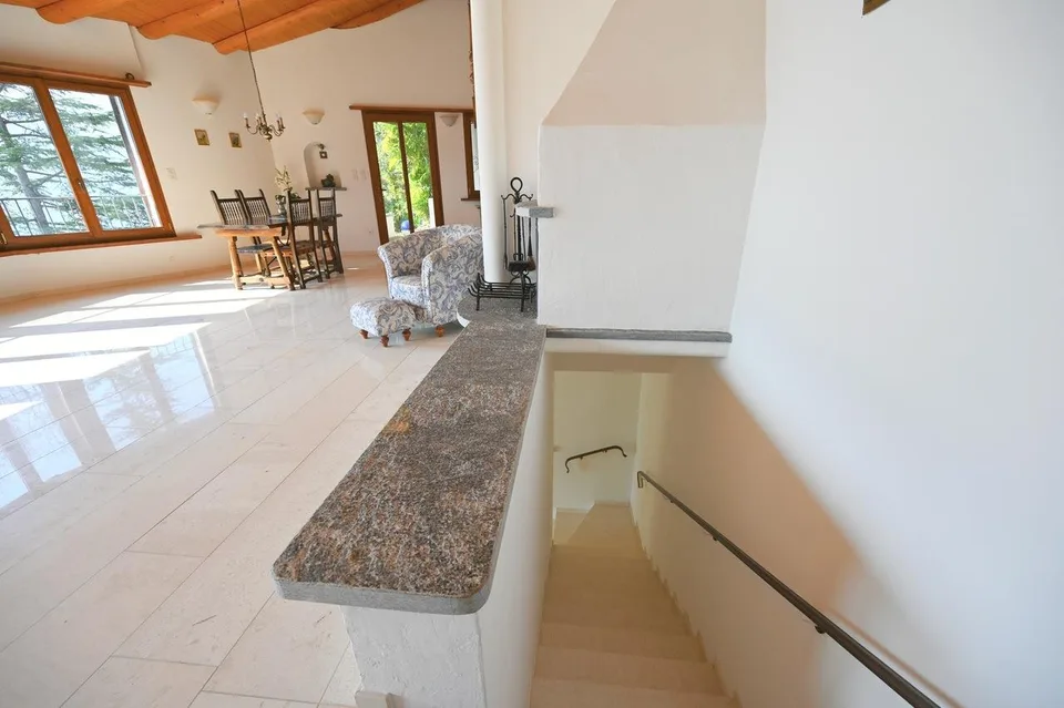14.5 Zimmer Villa in Vico Morcote – Foto 7 von 25