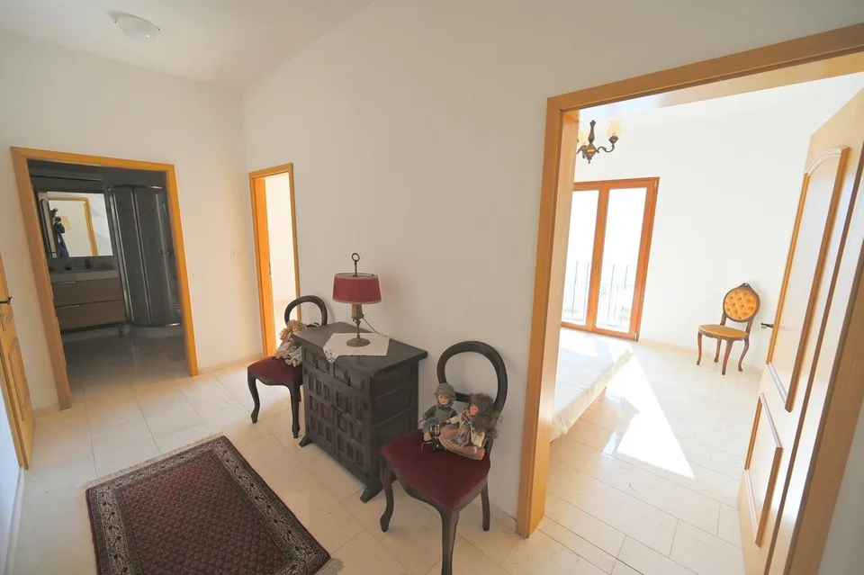 14.5 Zimmer Villa in Vico Morcote – Foto 23 von 25