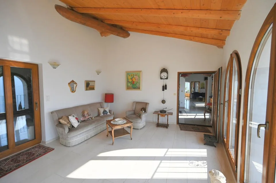 14.5 Zimmer Villa in Vico Morcote – Foto 9 von 25