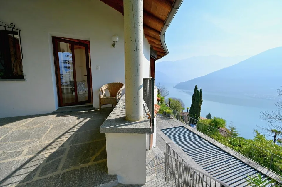 14.5 Zimmer Villa in Vico Morcote – Foto 6 von 25