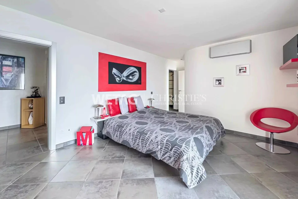 Lugano-Vacallo: Moderne Villa zu verkaufen, auch als Zweitwohnsitz ...