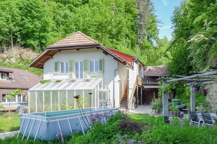 IDYLLISCHES GARTENPARADIES AM WALDRAND MIT GROSSER LANDWIRTSCHAFTSP...