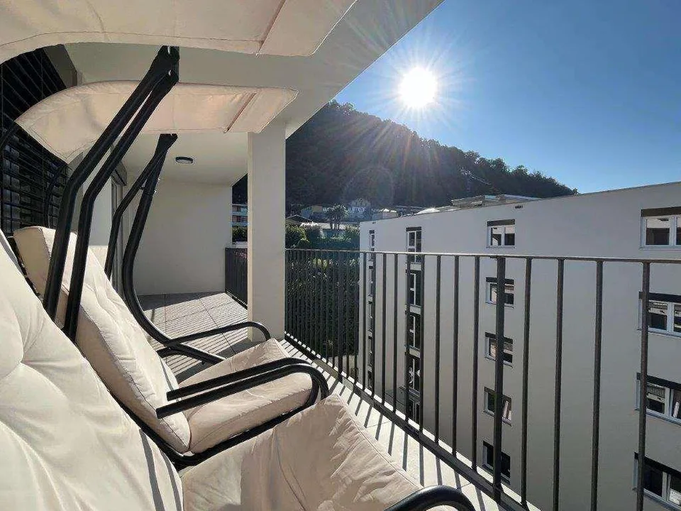 Mendrisio – modernes Dachgeschoß mit 2,5 Zimmern und großem bewohnbarem Balkon
