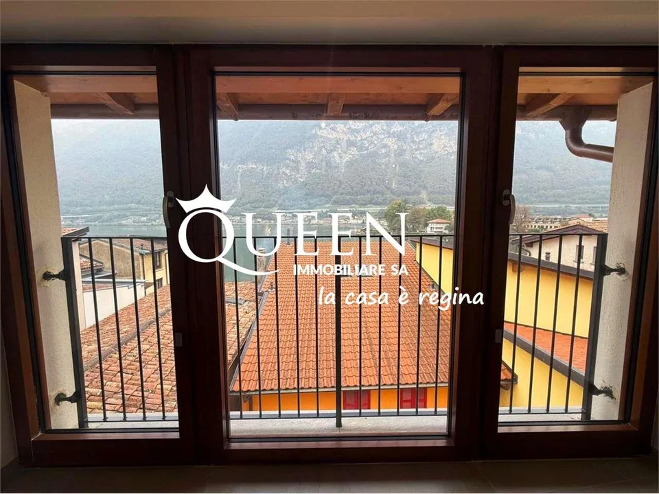 Riva San Vitale: Charakteristisches Einfamilienhaus 4.5 Zimmer, 180 m²