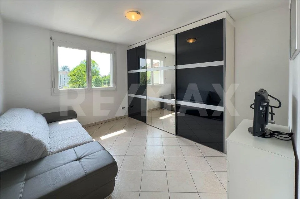 Casa unifamiliare di 6 locali in posizione comoda – Foto 7 von 13