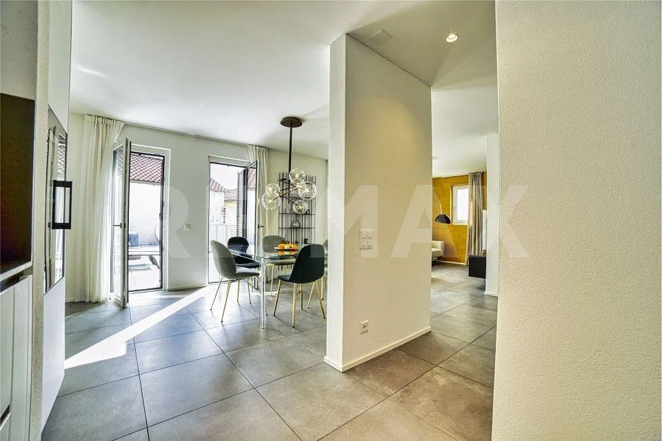 Moderno duplex di 4.5 locali