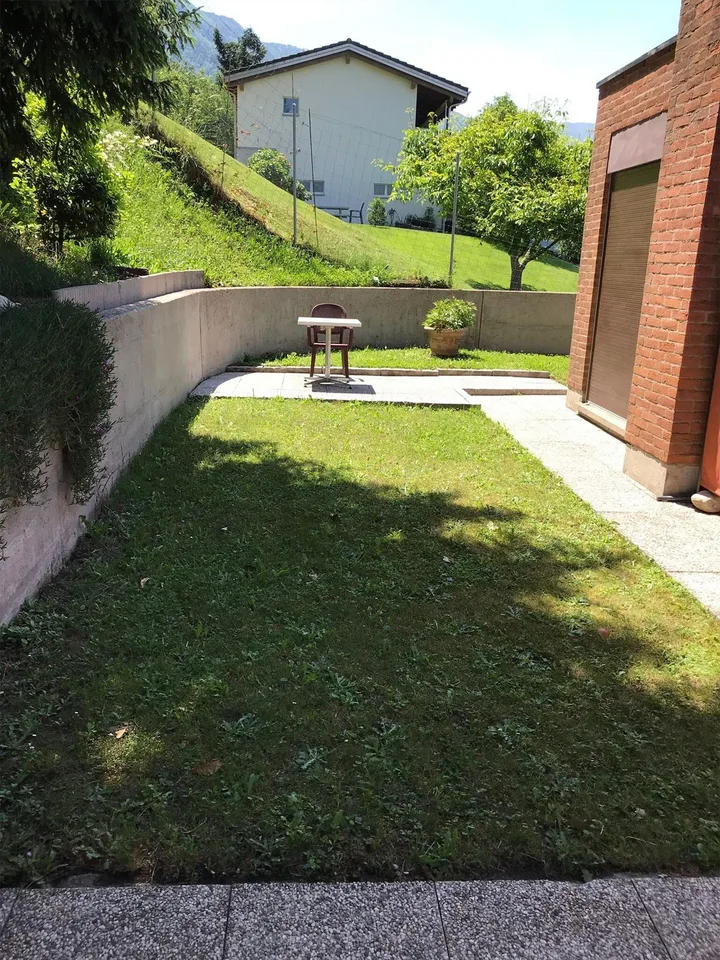 Schönes Haus in Wohngegend – Foto 13 von 24