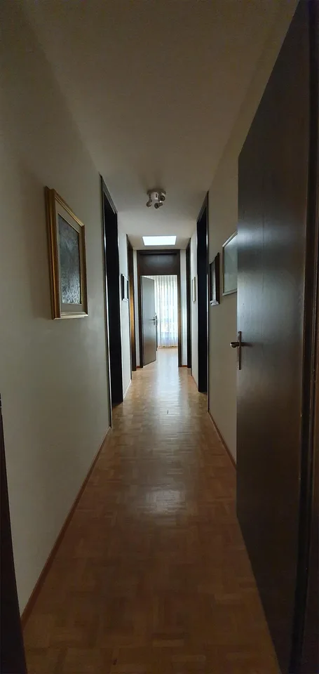 Schönes Haus in Wohngegend – Foto 9 von 24