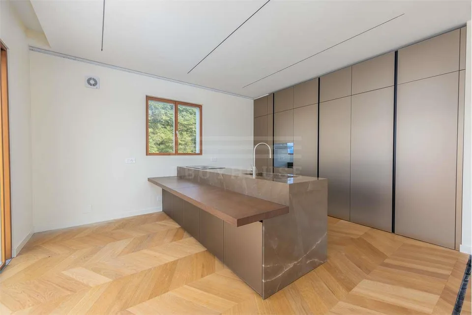 Luxus-Penthouse in Montagnola mit Pool und SPA – Foto 6 von 13