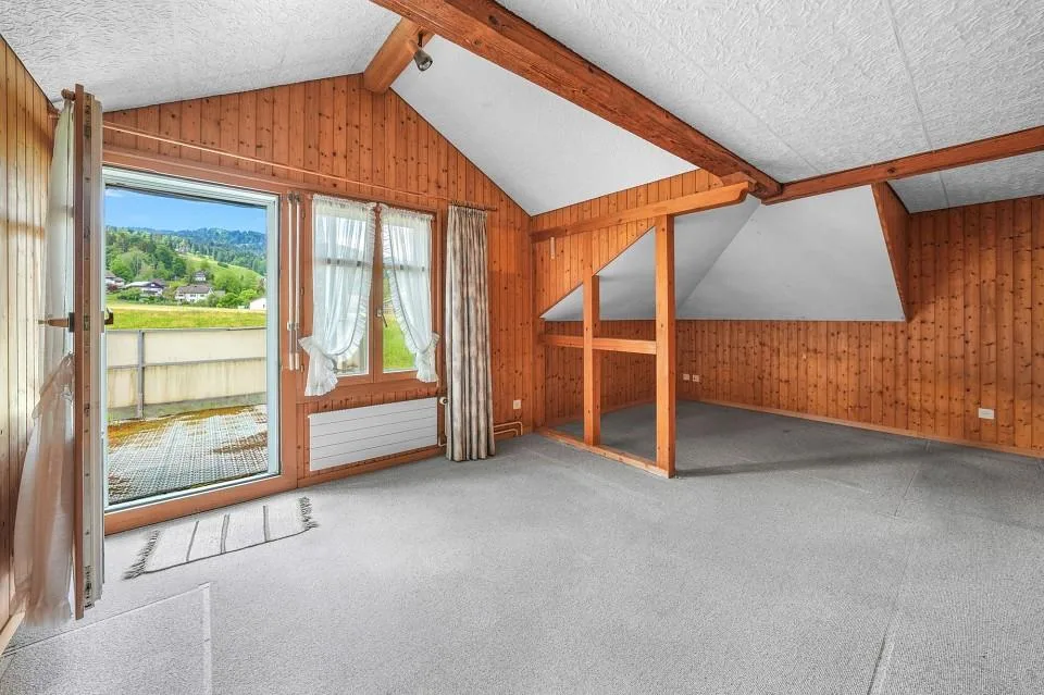 Grande maison d'habitation avec annexe – photo 10 sur 13