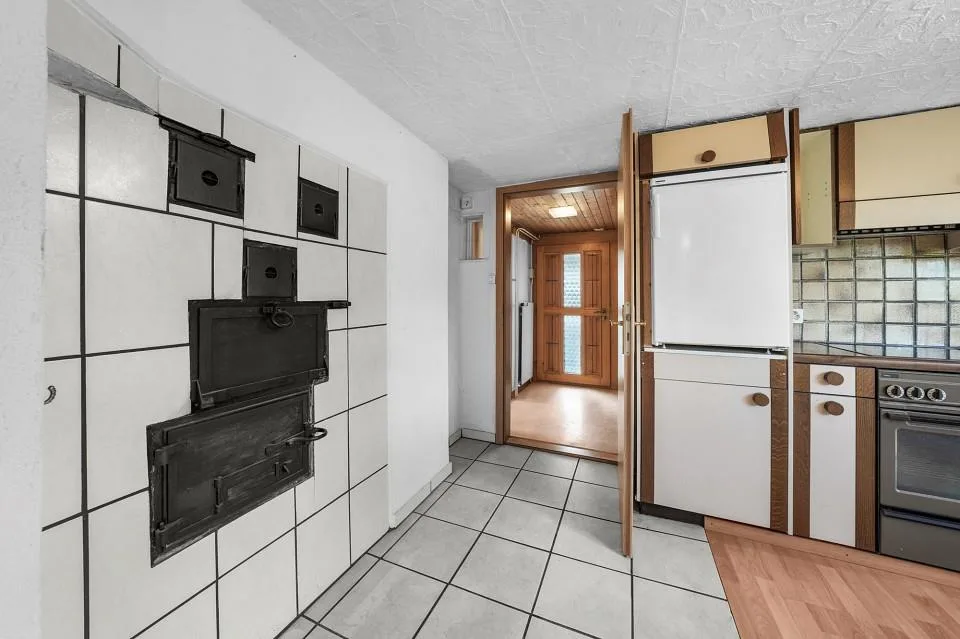 Grande maison d'habitation avec annexe – photo 13 sur 13