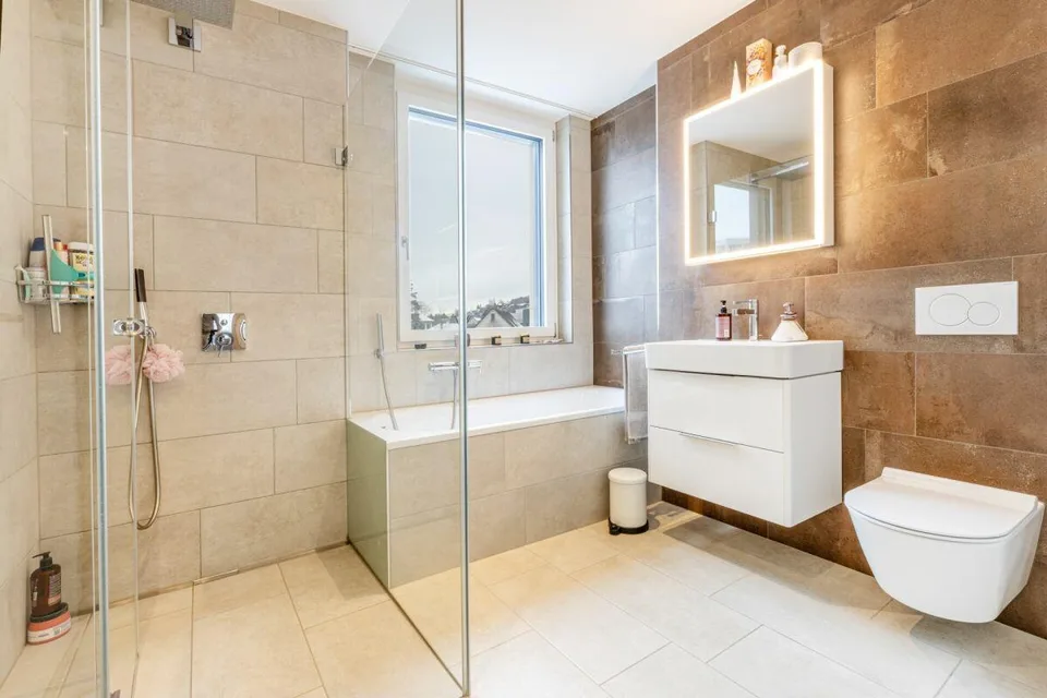 Casa a schiera moderna di 7,5 locali direttamente sulla riserva naturale di Töss – foto 13 di 21