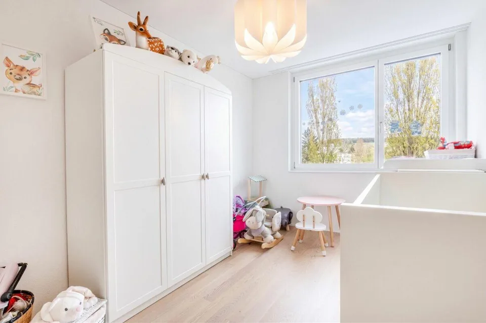Casa a schiera moderna di 7,5 locali direttamente sulla riserva naturale di Töss – foto 14 di 21