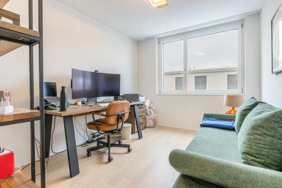 Casa a schiera moderna di 7,5 locali direttamente sulla riserva naturale di Töss – foto 15 di 21