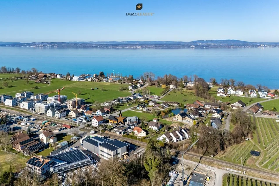 Architektur trifft Lebensqualität – exklusives Designhaus in Güttingen