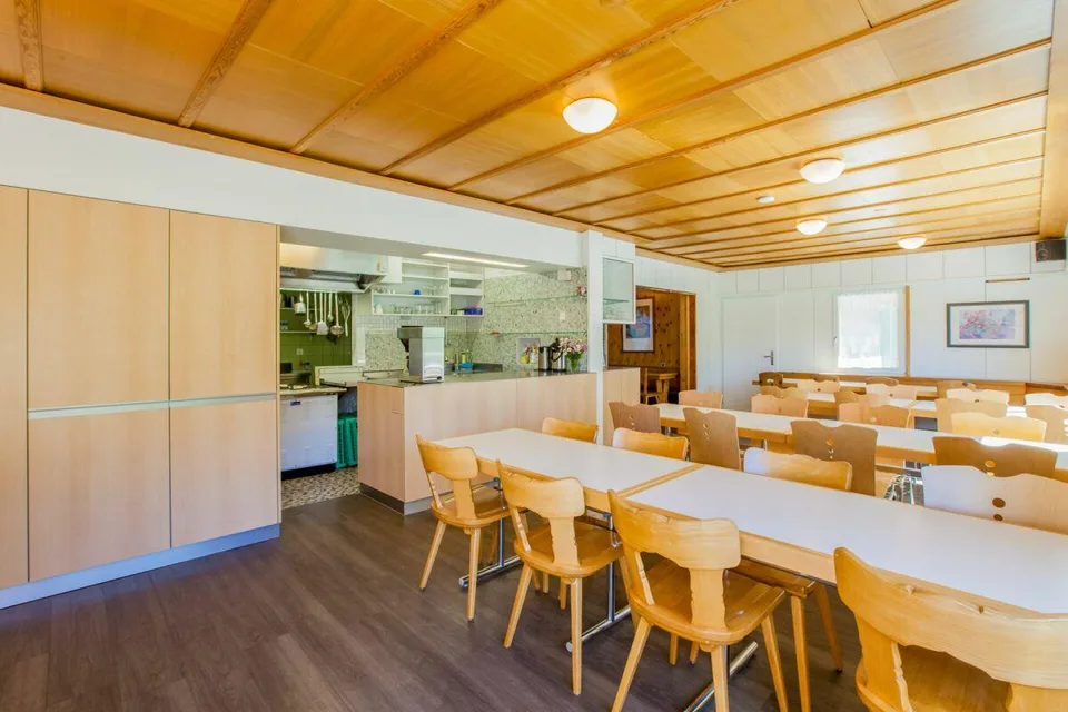 Rare opportunité dans la région du Pizol - maison de groupe et de vacances établie