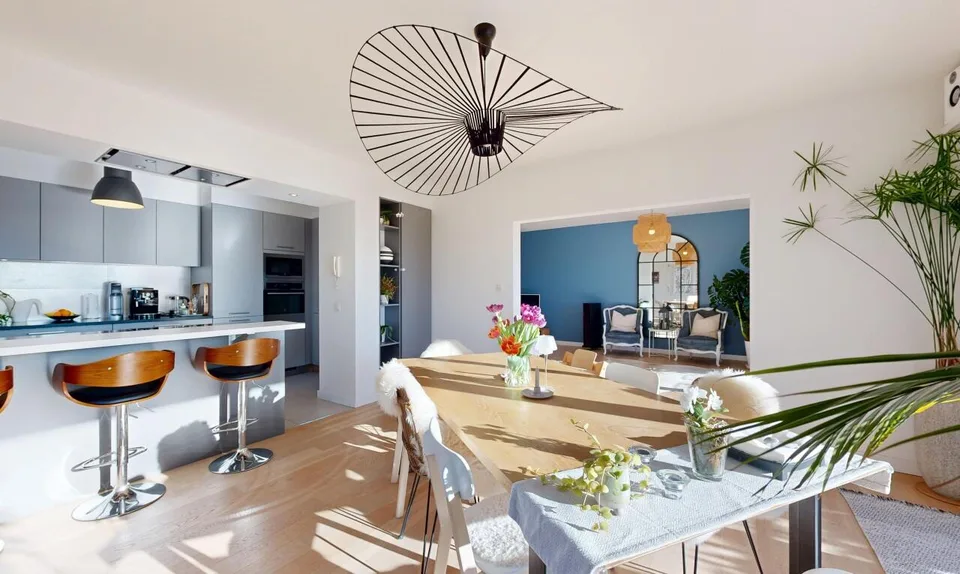 Appartement lumineux 4 chambres avec balcons et vue dégagée