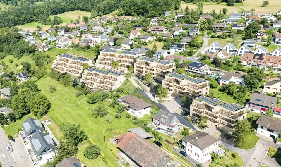 Modernes Attikawohnen mit viel Licht und Weite