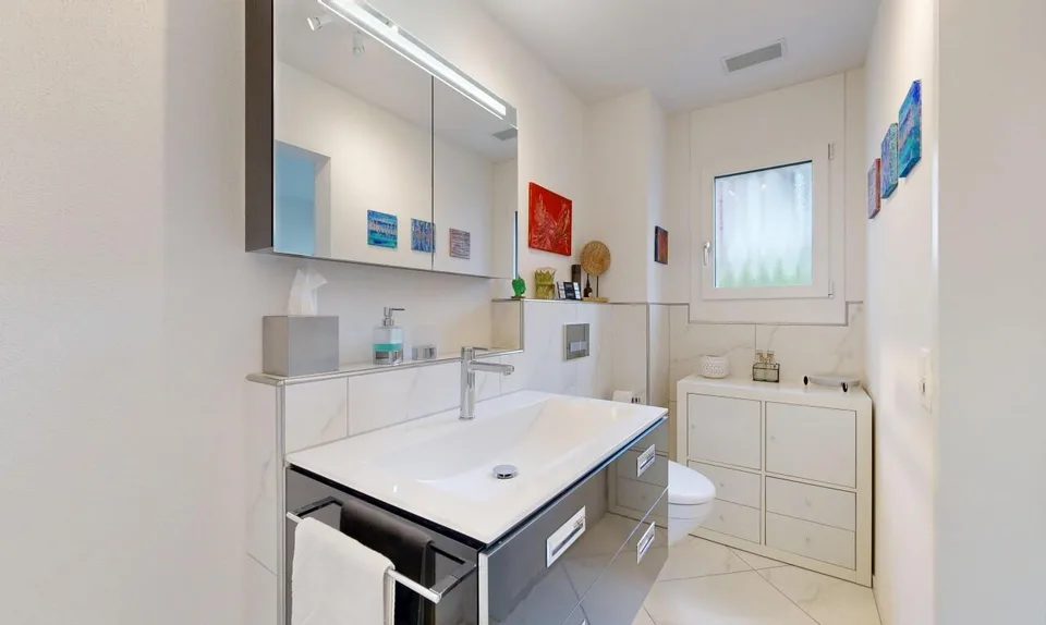 Casa a schiera moderna 5.5 locali con giardino ad Aristau – foto 7 di 21