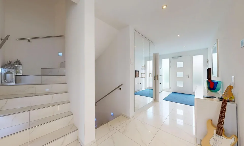Casa a schiera moderna 5.5 locali con giardino ad Aristau – foto 8 di 21