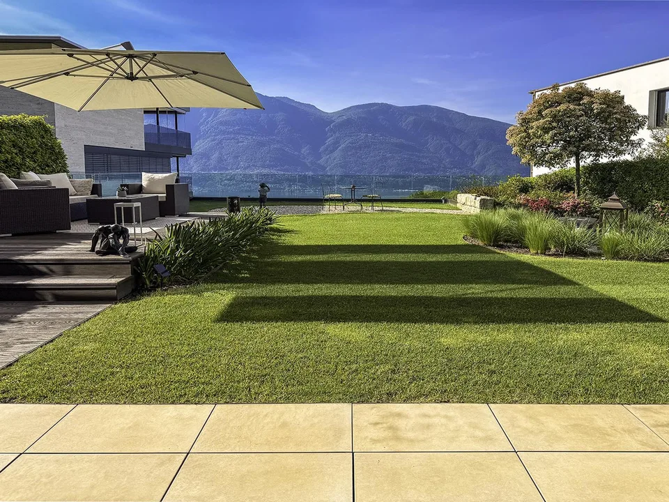 3,5 Zimmerwohnung mit garten und Panoramablick