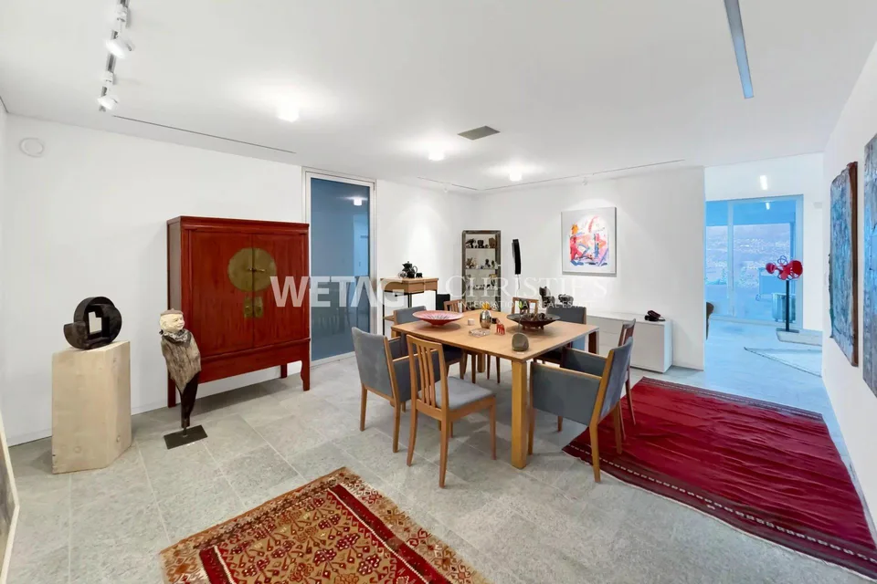 Exklusive Villa mit Panoramablick, grosszügigen Terrassen & Aussenpool im Gambarogno zu verkaufen – Foto 10 von 13