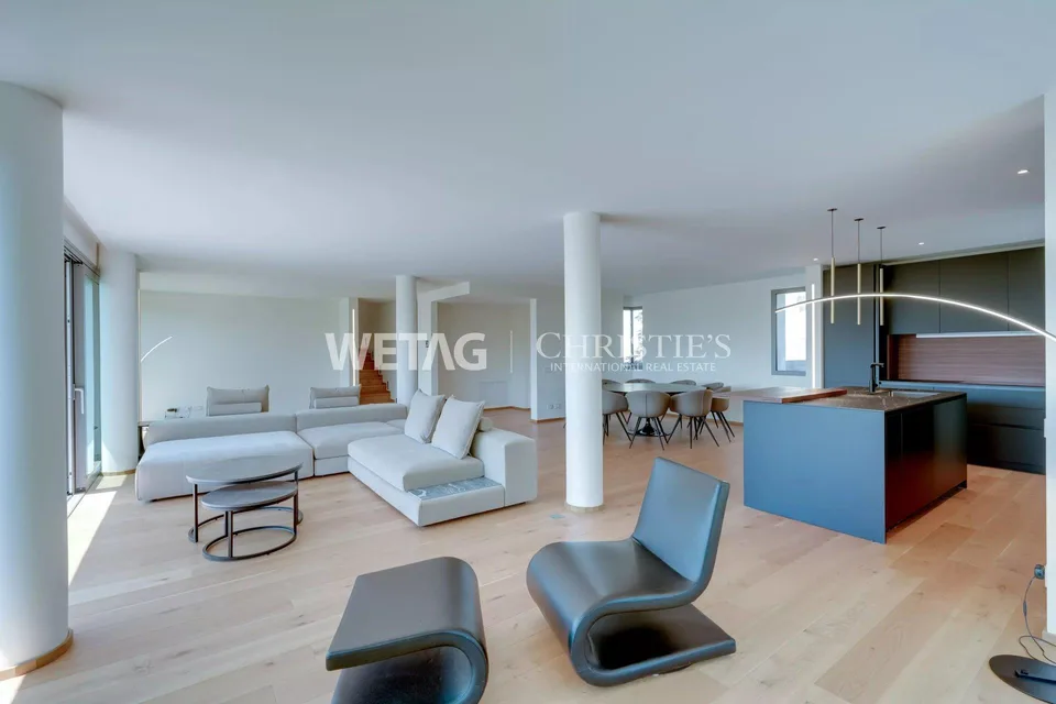 Lugano-Muzzano: spacious villa with pool & lake view for sale
