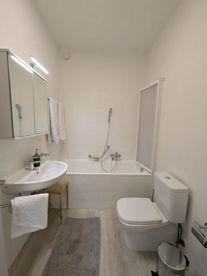 Appartement accueillant de 3,5 pièces avec terrasse et jardin – photo 8 sur 15