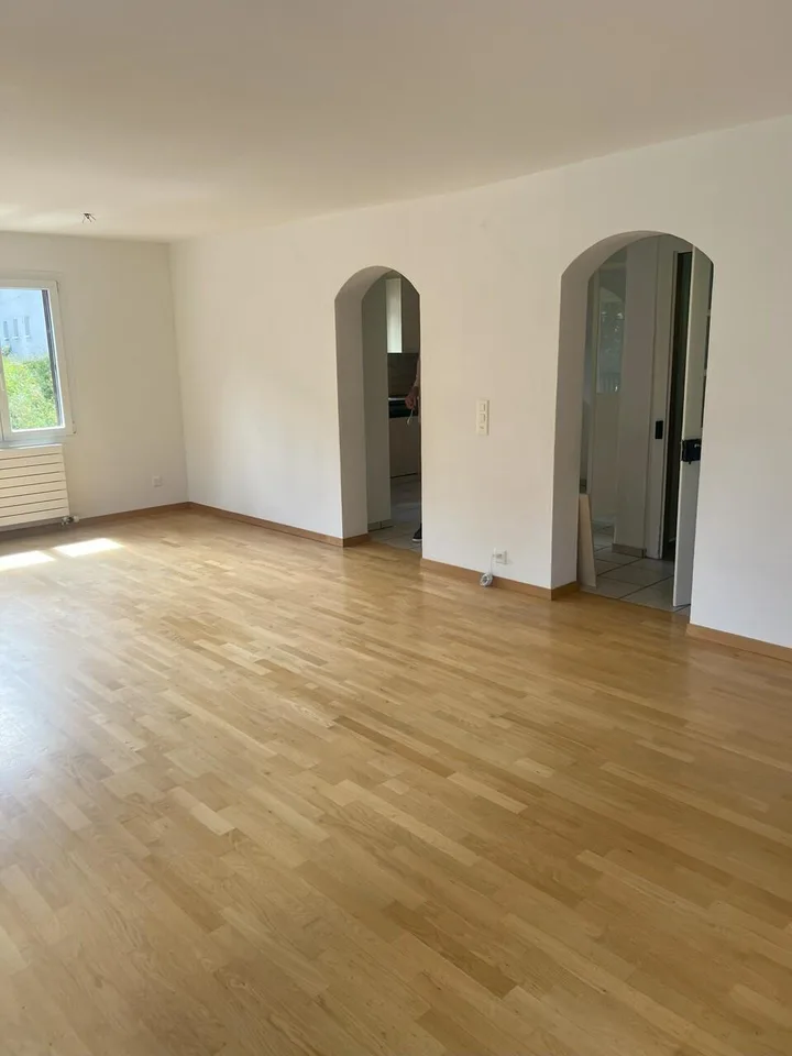 4.5 Room Single-Family House