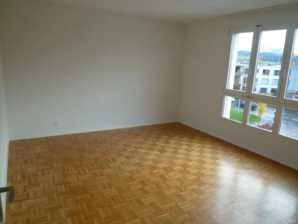 Appartamento moderno in mansarda di 5.5 locali con balcone vetrato & terrazza