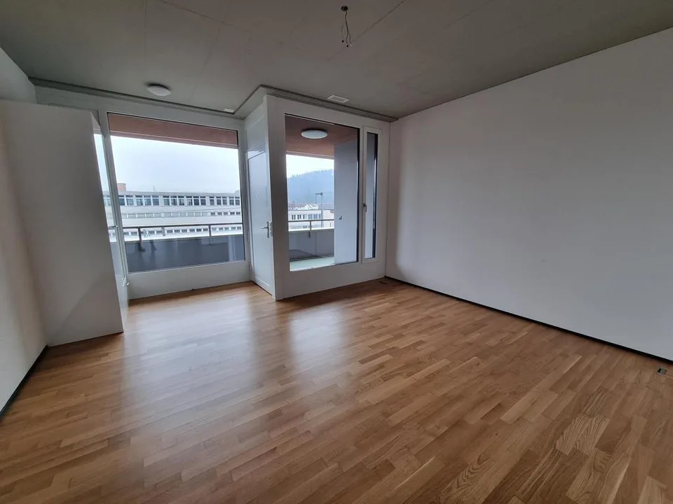 Ihre moderne 2 Zimmer-Wohnung im Herzen von Suhr
